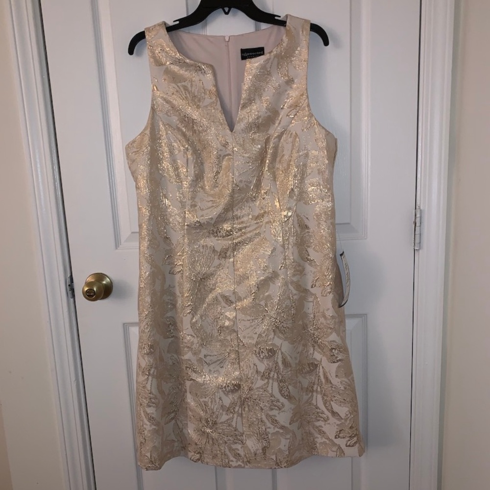 Connected Apparel Cocktail Dress Size 16 NWT